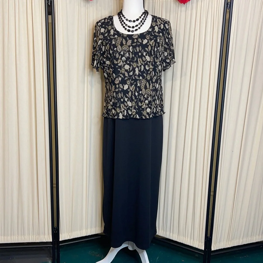 VINTAGE- HELENE BLAKE FLORAL MAXI DRESS SIZE 14 - Picture 2 of 12